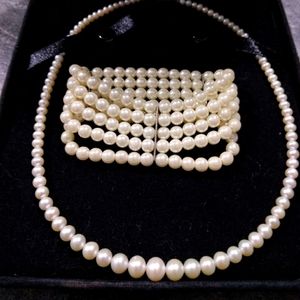 Necklace and bracelet